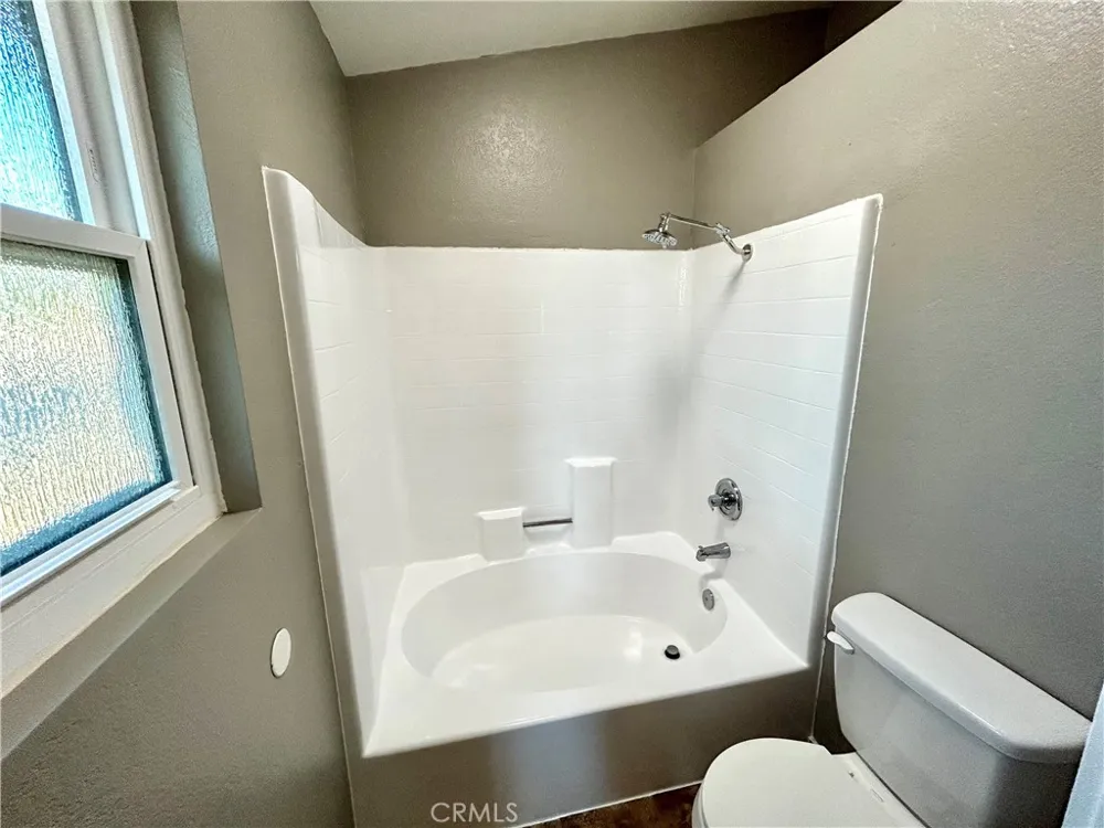 23713 Mark Twain Moreno Valley, CA 92557