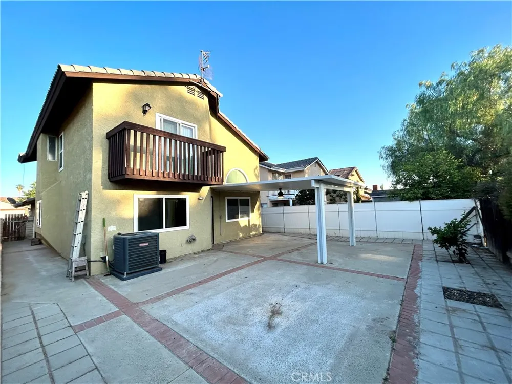 23713 Mark Twain Moreno Valley, CA 92557