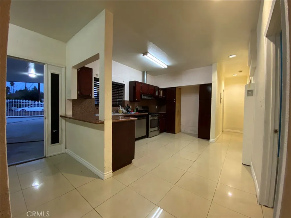 909 Galemont Hacienda Heights, CA 91745