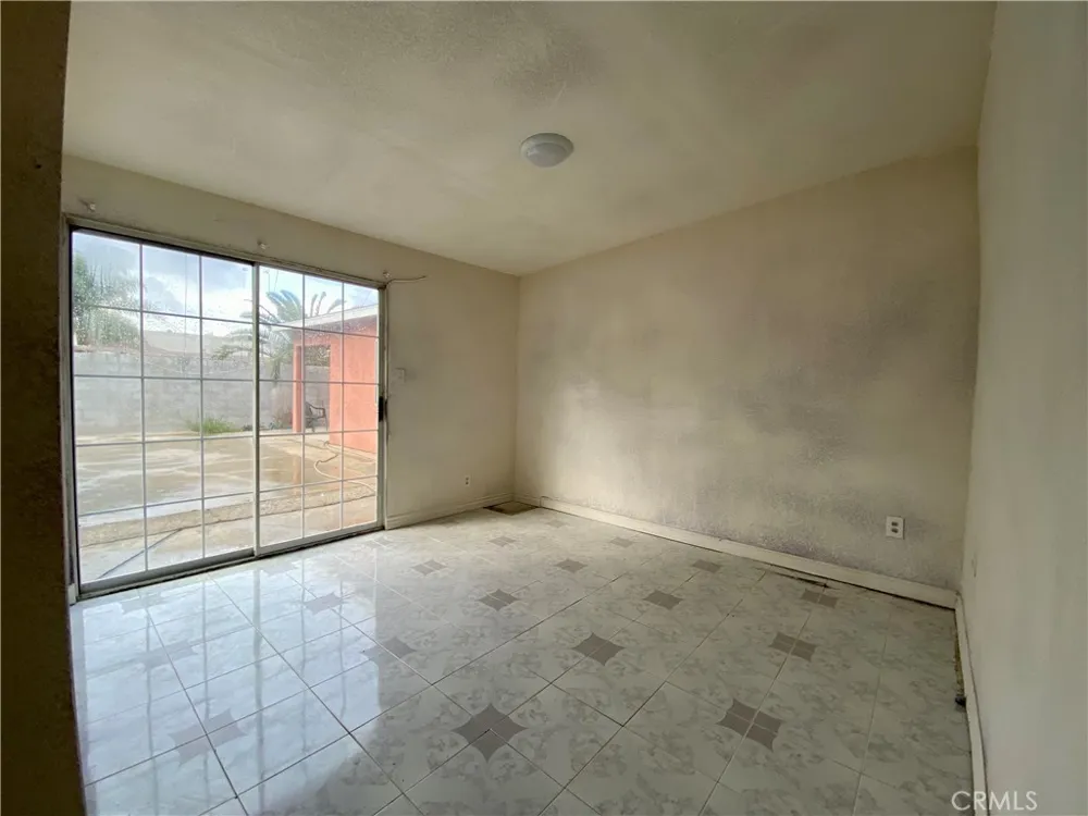909 Galemont Hacienda Heights, CA 91745