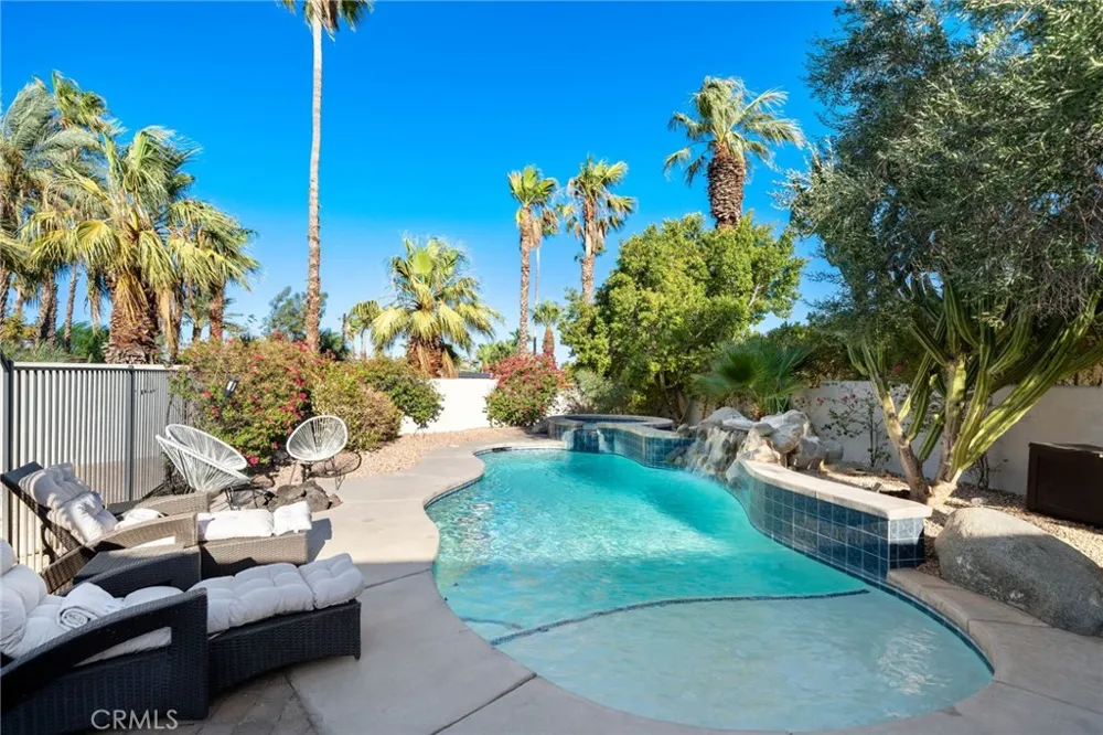 2553 Cardillo Avenue Palm Springs, CA 92262