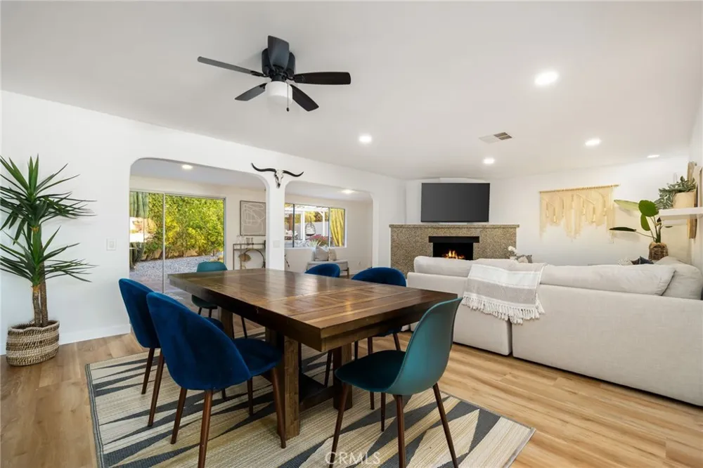 2553 Cardillo Avenue Palm Springs, CA 92262