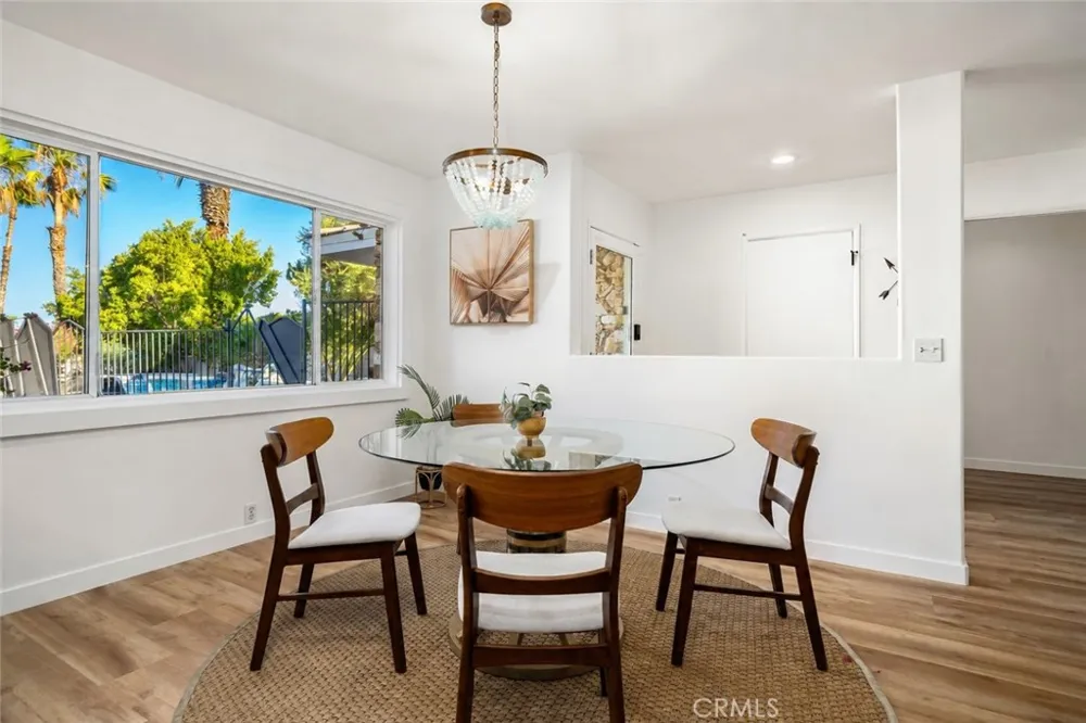 2553 Cardillo Avenue Palm Springs, CA 92262