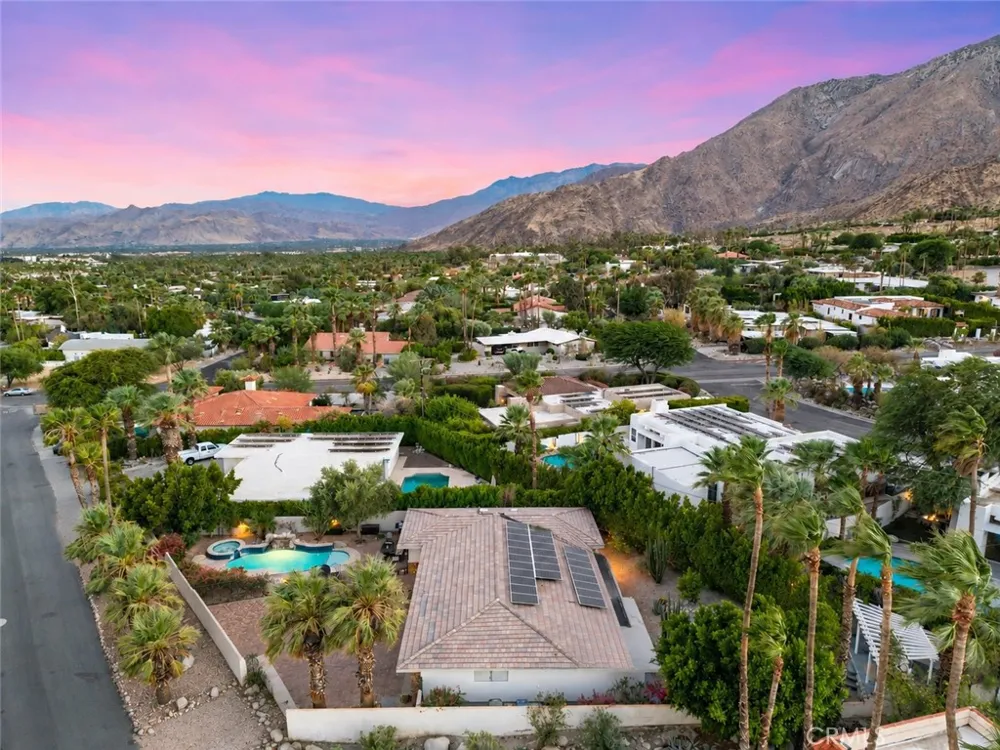 2553 Cardillo Avenue Palm Springs, CA 92262