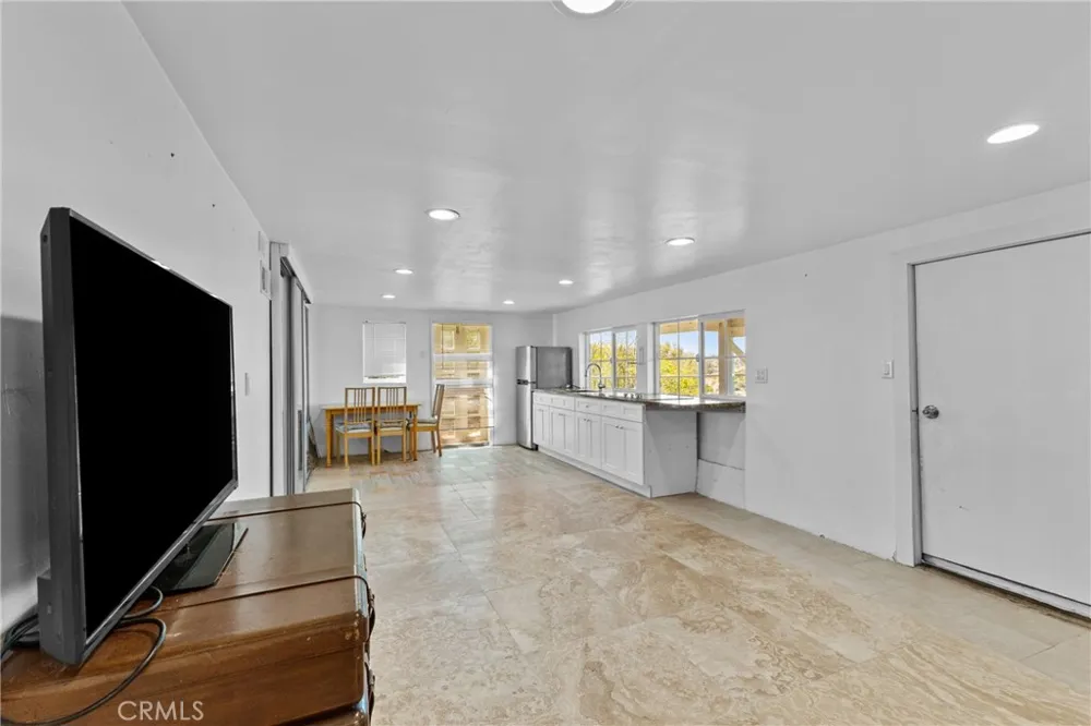 12833 Castle Court Drive Lakeside, CA 92040