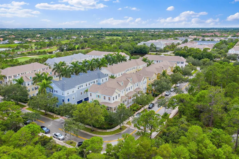 356 W Thatch Palm Circle #105 Jupiter, FL 33458