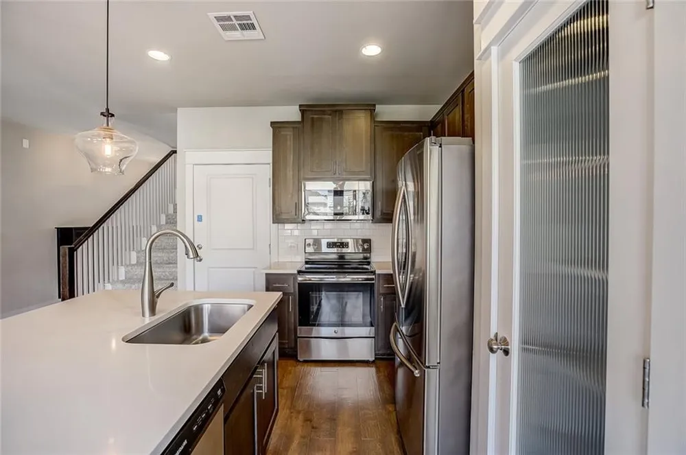 13501 Metric Boulevard #40 Austin, TX 78727