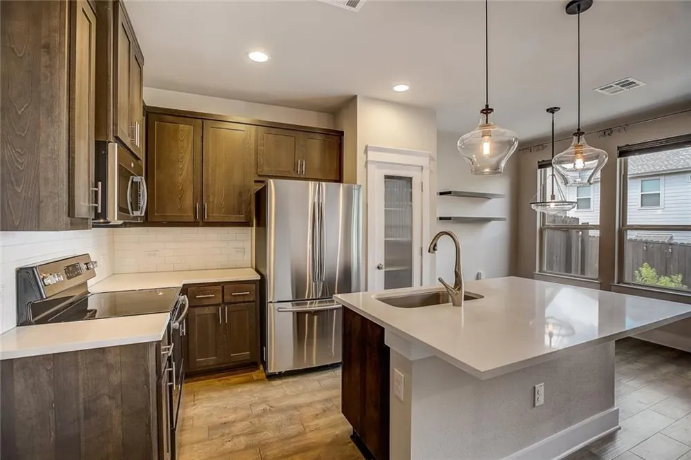 13501 Metric Boulevard #40 Austin, TX 78727