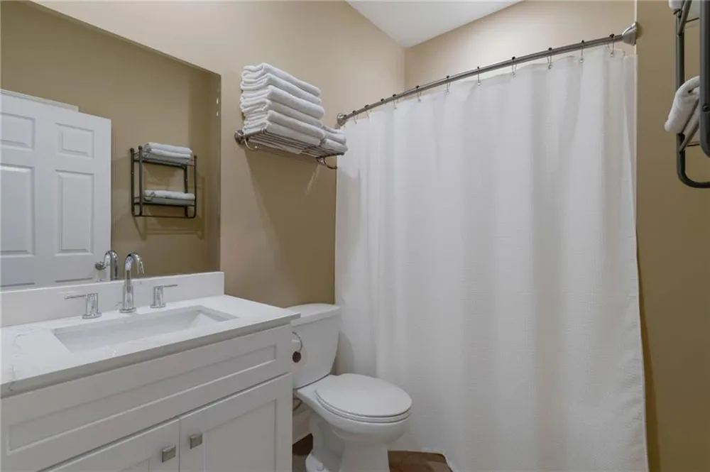 6365 Aarons Way Flowery Branch, GA 30542