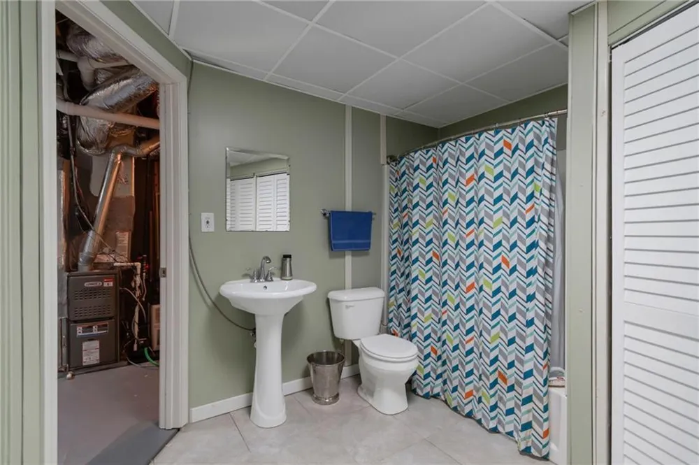 6365 Aarons Way Flowery Branch, GA 30542
