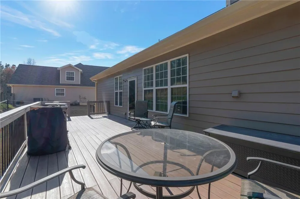 6365 Aarons Way Flowery Branch, GA 30542