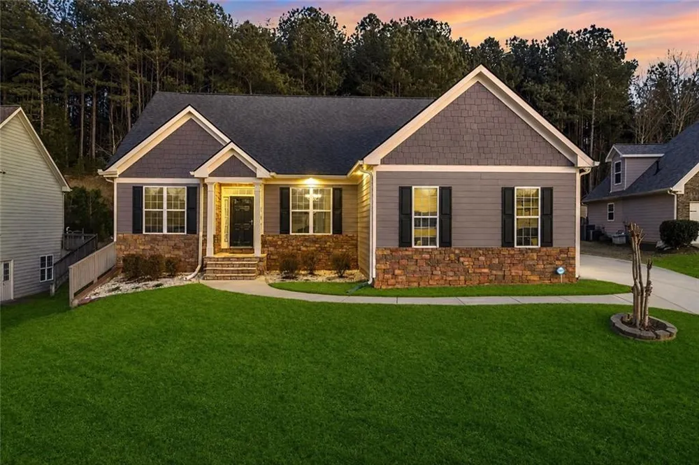 6365 Aarons Way Flowery Branch, GA 30542