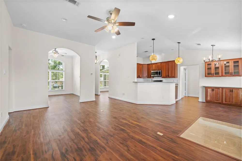 7214 Deep Forest Drive Houston, TX 77088