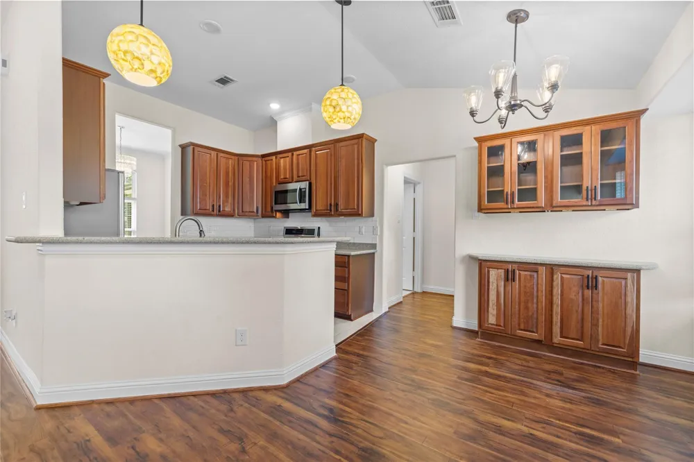 7214 Deep Forest Drive Houston, TX 77088