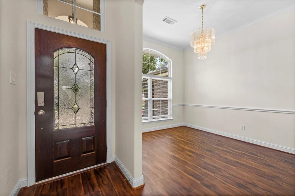 7214 Deep Forest Drive Houston, TX 77088