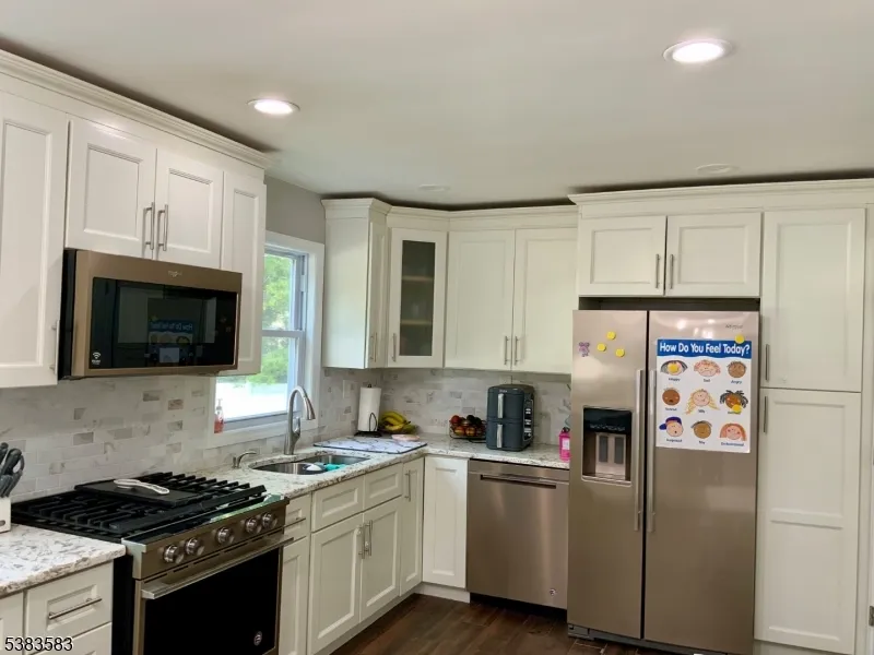 26 Winthrop Rd Franklin, NJ 08873