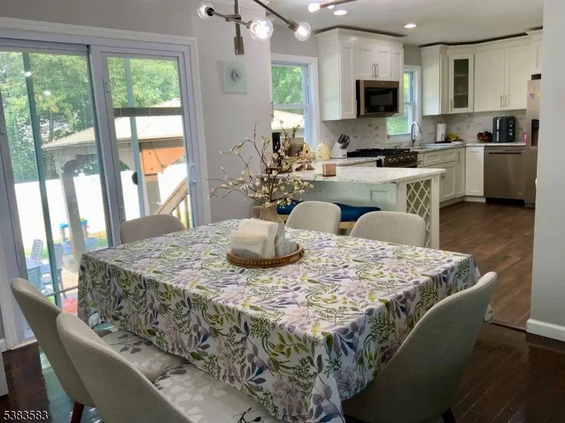 26 Winthrop Rd Franklin, NJ 08873