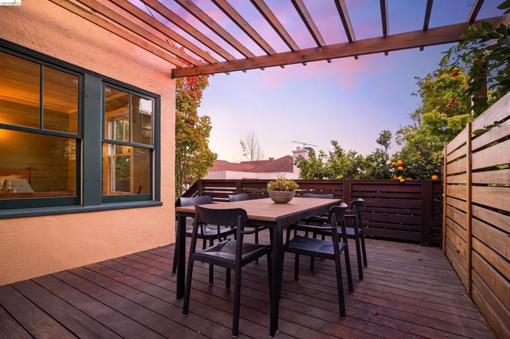 1564 Beverly Pl Berkeley, CA 94706