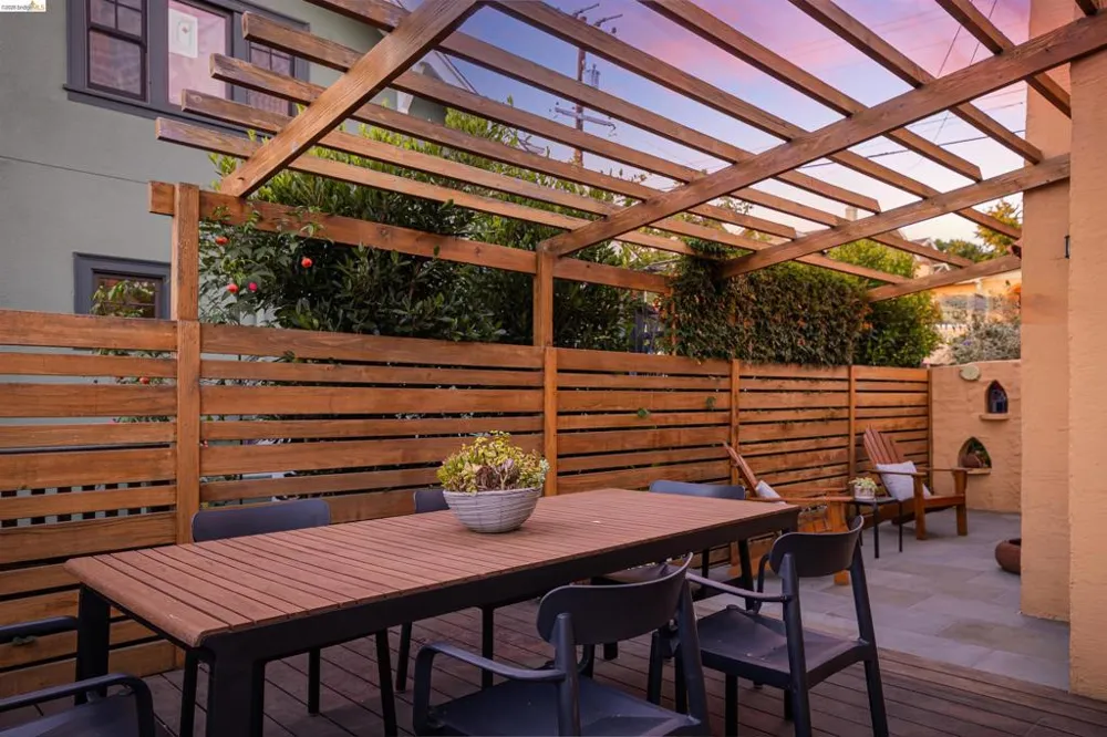 1564 Beverly Pl Berkeley, CA 94706