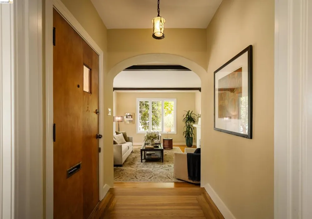 1564 Beverly Pl Berkeley, CA 94706