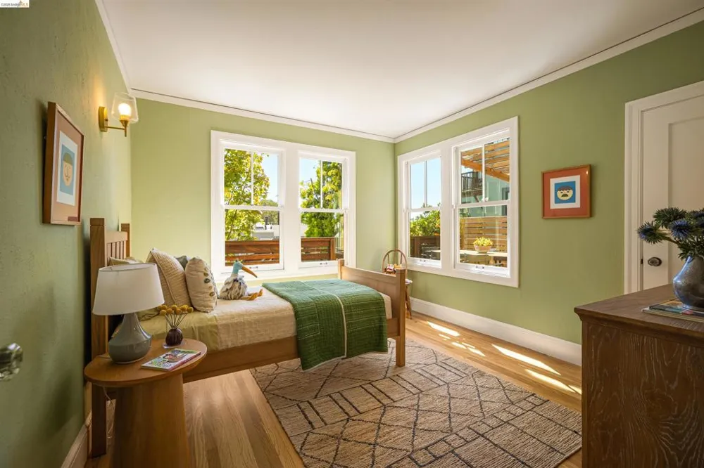 1564 Beverly Pl Berkeley, CA 94706