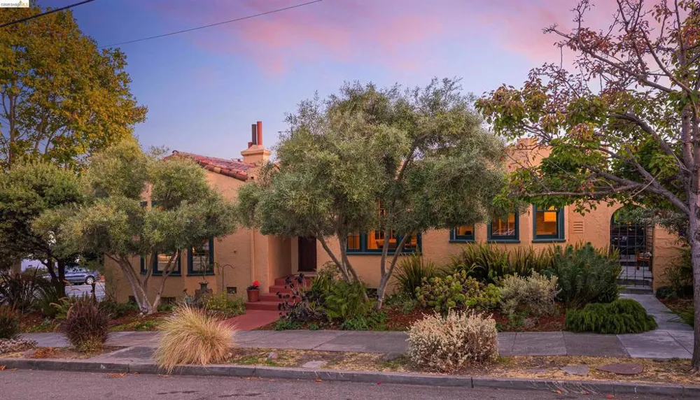 1564 Beverly Pl Berkeley, CA 94706