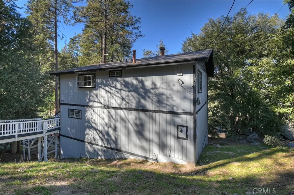 129 Zermat #A Crestline, CA 92325