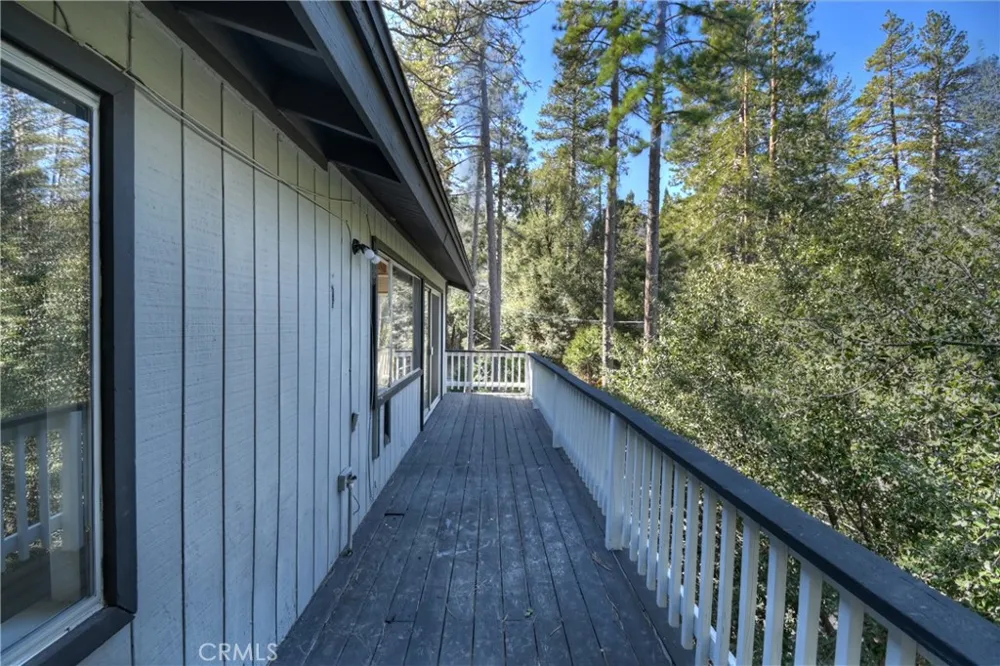 129 Zermat #A Crestline, CA 92325