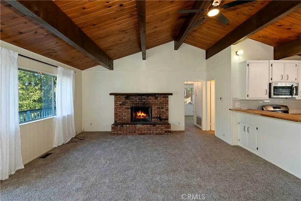 129 Zermat #A Crestline, CA 92325