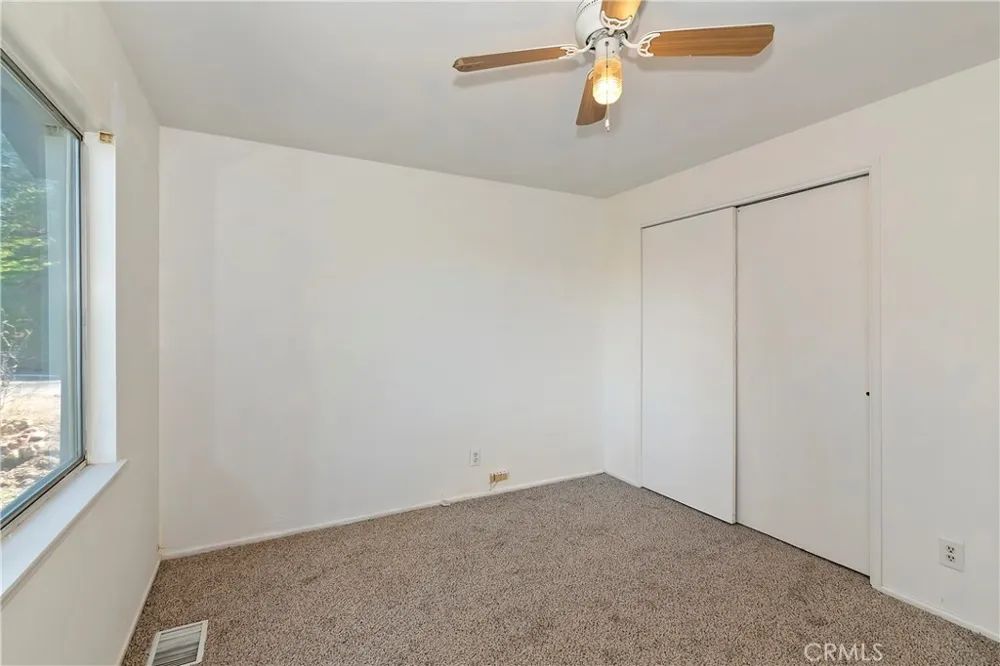 129 Zermat #A Crestline, CA 92325