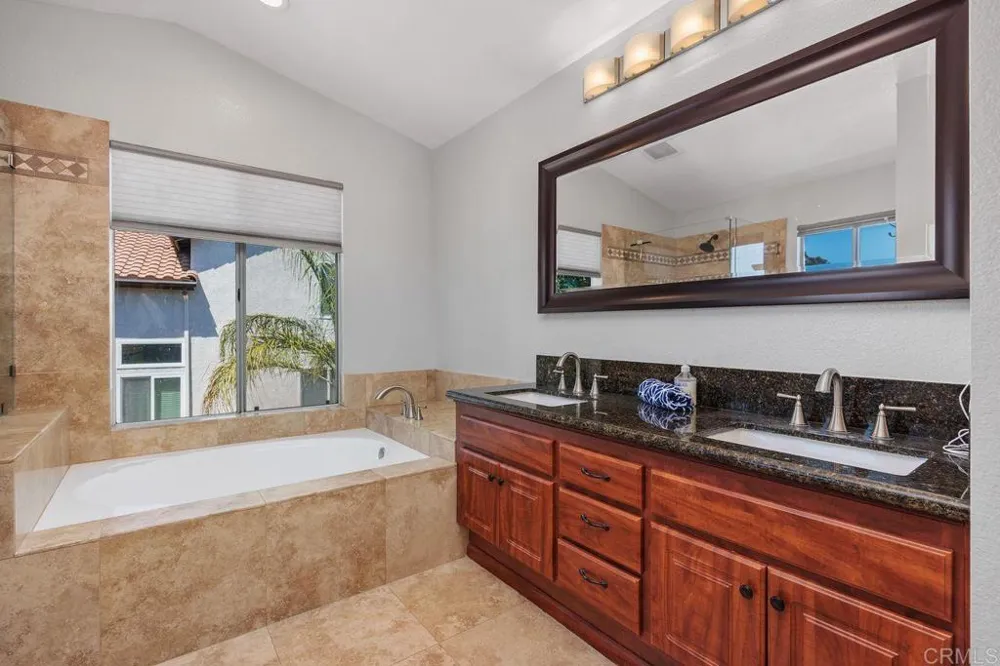 1434 Green Oak Road Vista, CA 92081