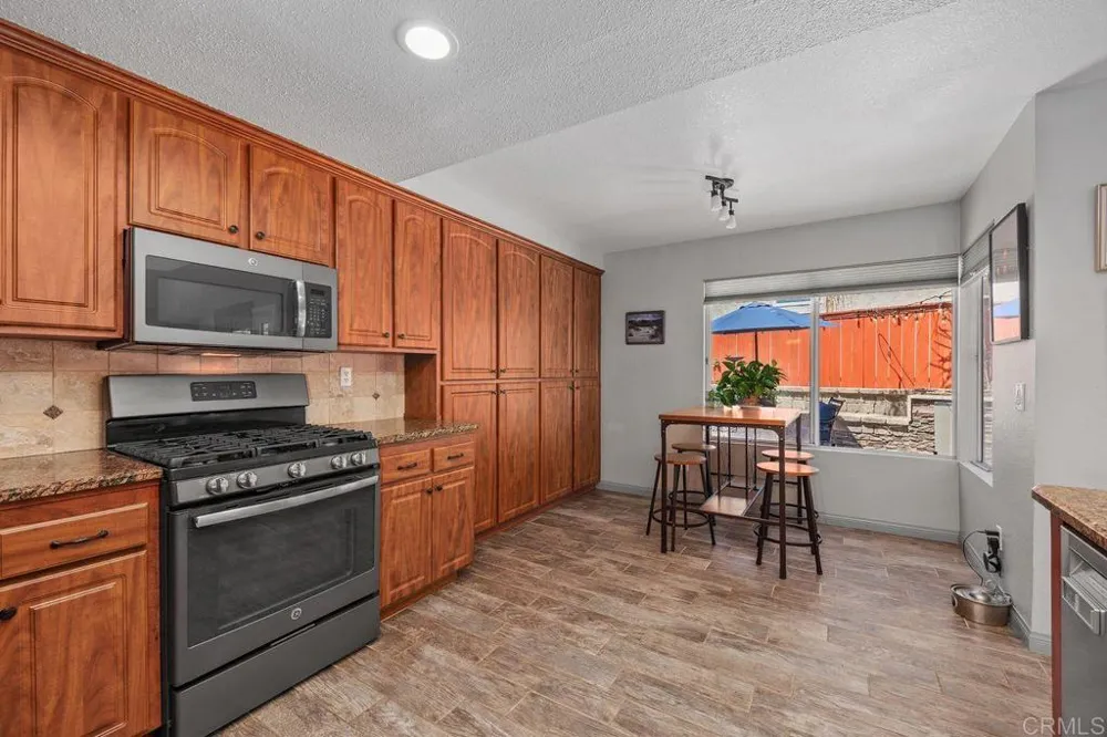 1434 Green Oak Road Vista, CA 92081