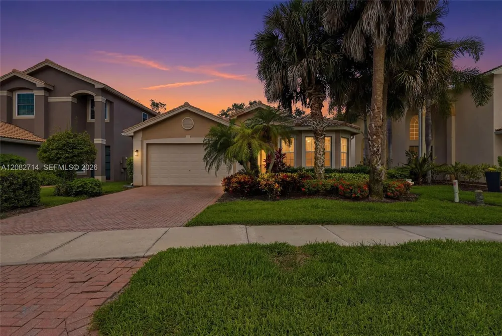 2009 Isla de Palma Cir Other City - In The State Of Florida, FL 34119