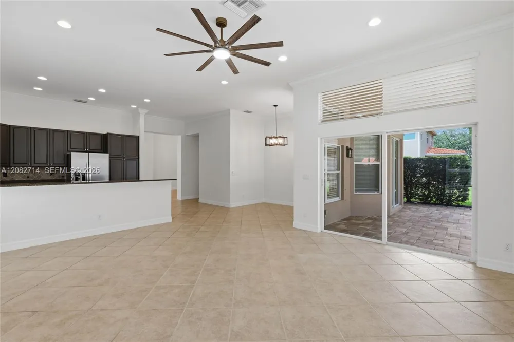 2009 Isla de Palma Cir Other City - In The State Of Florida, FL 34119