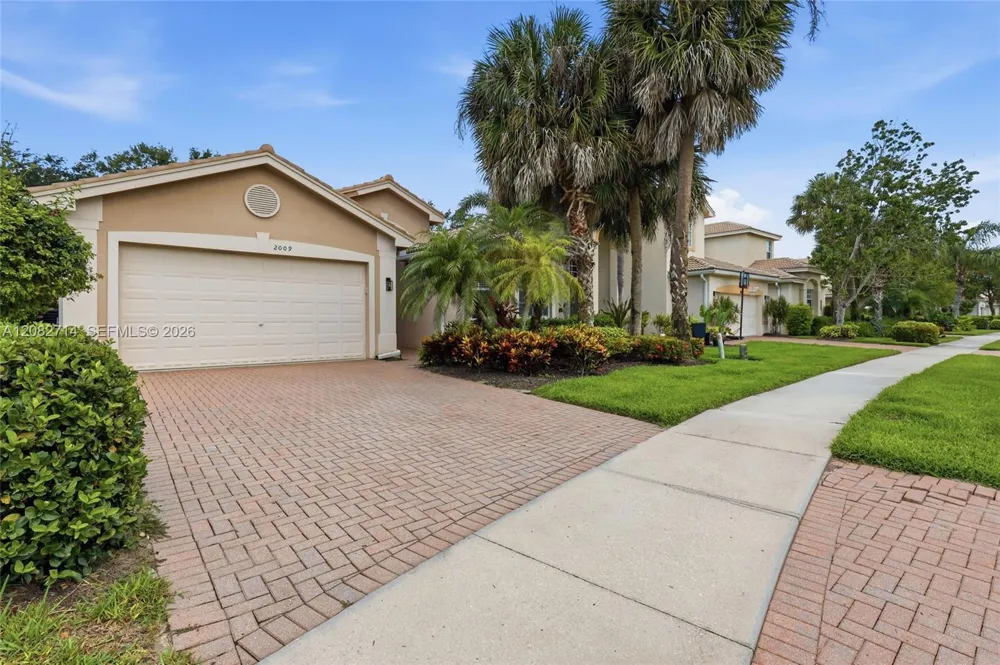 2009 Isla de Palma Cir Other City - In The State Of Florida, FL 34119