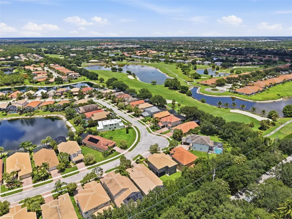 2009 Isla de Palma Cir Other City - In The State Of Florida, FL 34119