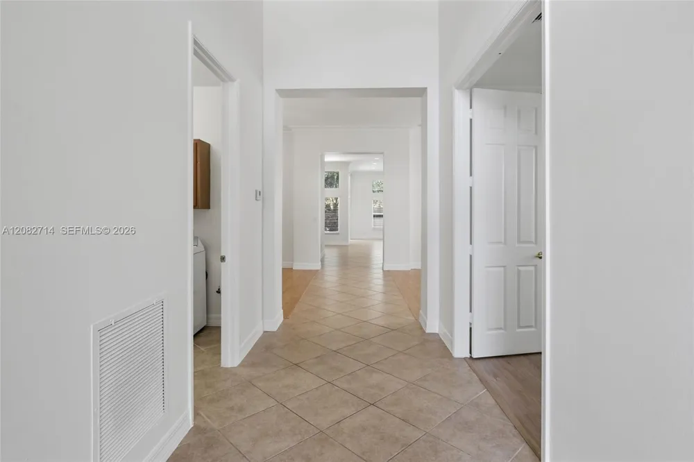 2009 Isla de Palma Cir Other City - In The State Of Florida, FL 34119
