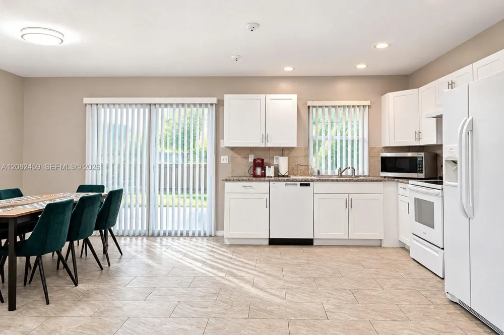 722 SE Thanksgiving Ave Port St. Lucie, FL 34984