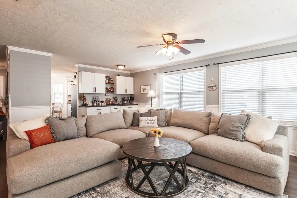 1026 Waters Edge Cir Mount Juliet, TN 37122