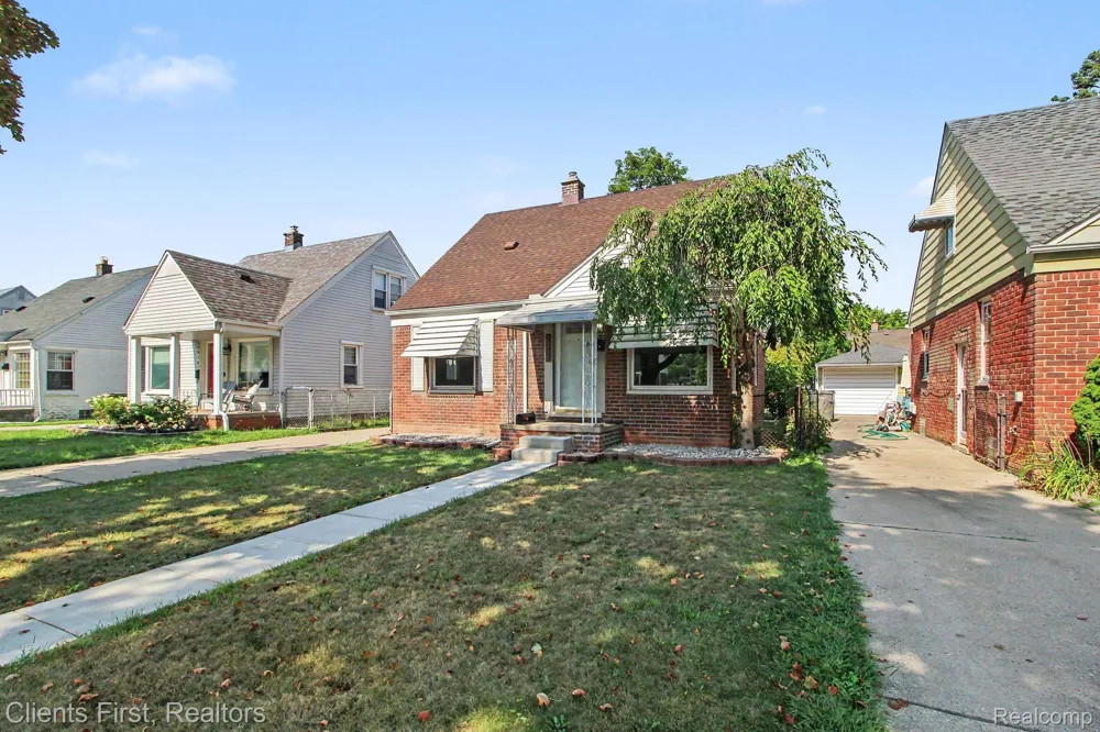 3306 Raymond Avenue Dearborn City, MI 48124