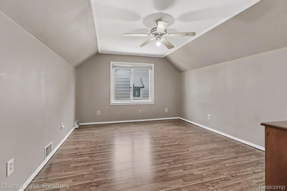 3306 Raymond Avenue Dearborn City, MI 48124