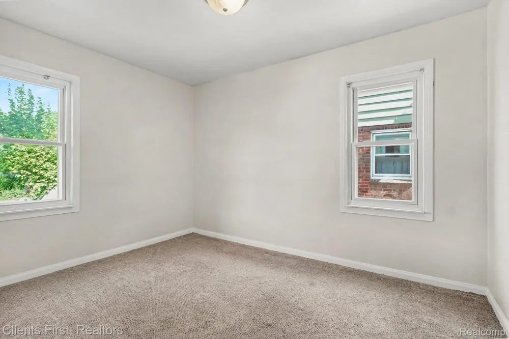 3306 Raymond Avenue Dearborn City, MI 48124