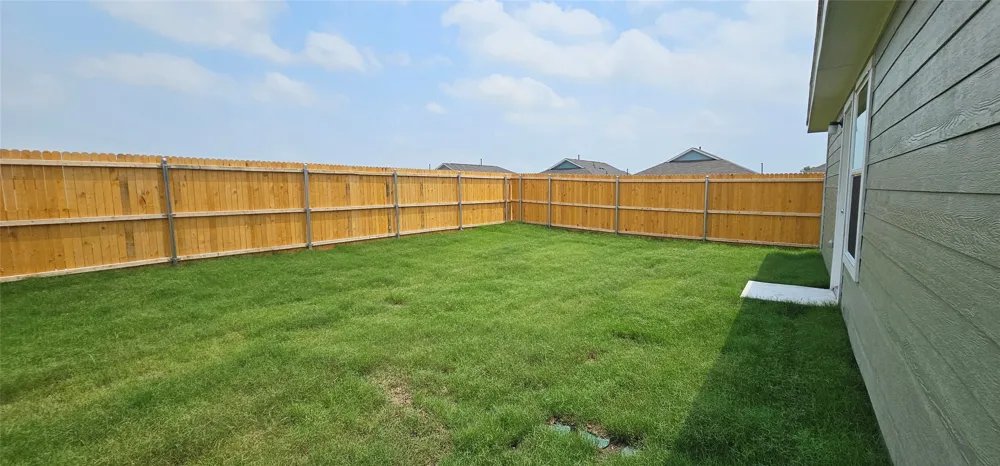1121 desert willow Princeton, TX 75407