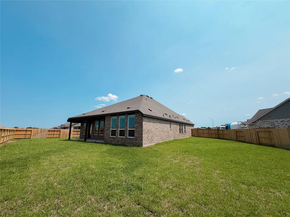 2503 Pine Bluff Drive Rosenberg, TX 77469