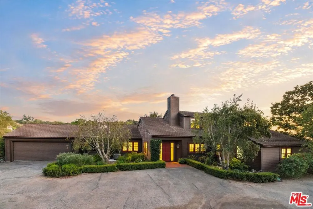 4450 Via Esperanza Santa Barbara, CA 93110