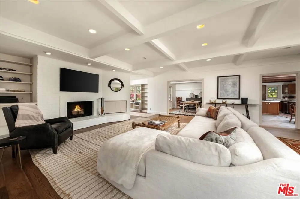 4450 Via Esperanza Santa Barbara, CA 93110
