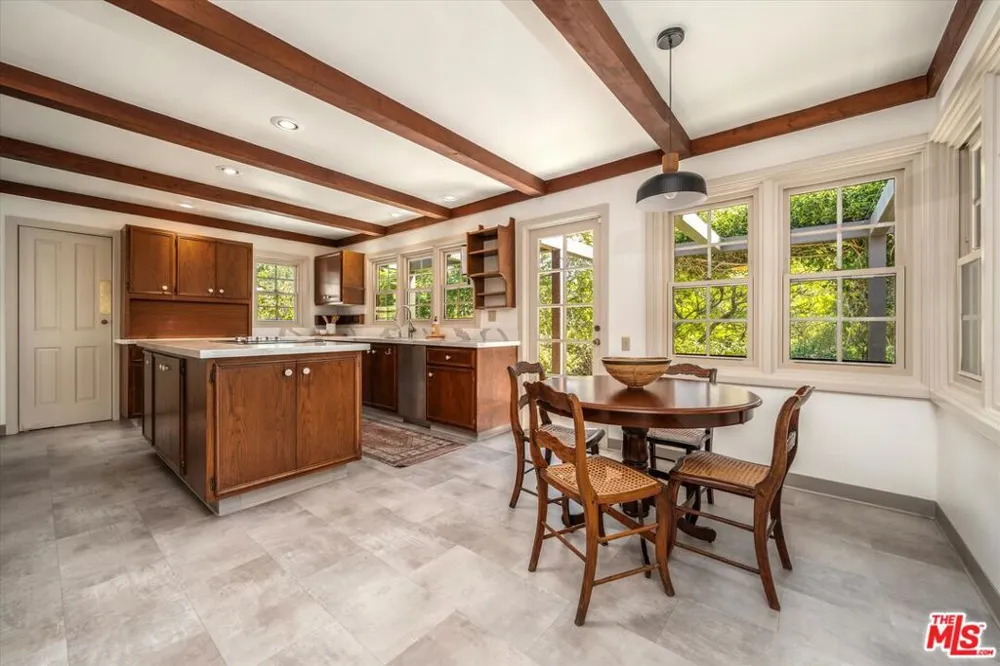 4450 Via Esperanza Santa Barbara, CA 93110
