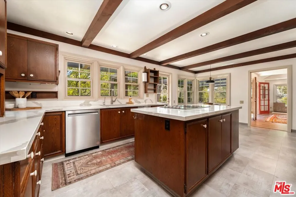 4450 Via Esperanza Santa Barbara, CA 93110