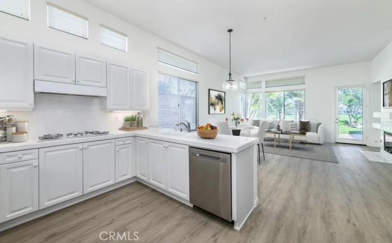 236 Downey Lane Placentia, CA 92870