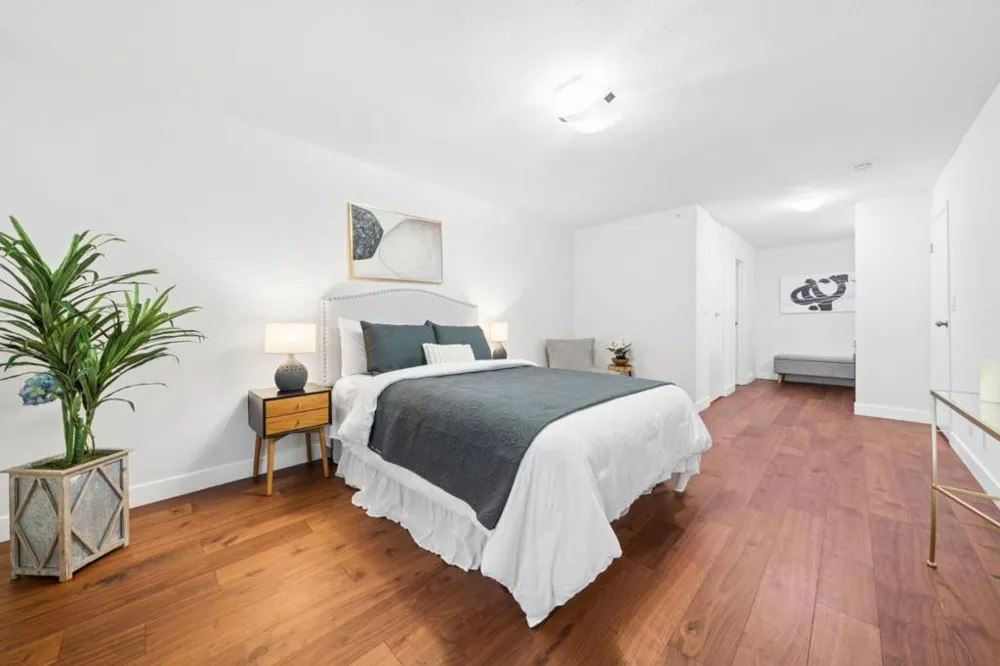 349 Philip Drive #106 Daly City, CA 94015